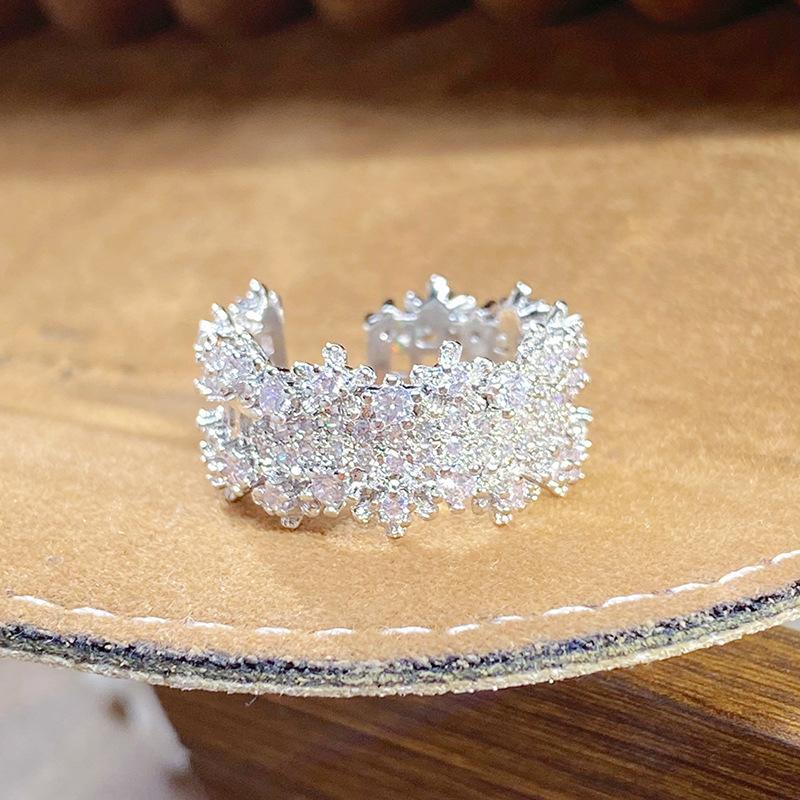 Explosive Ice Diamond Gypsy Star Full Of Diamonds Zir*****Pen Ring Niche Exquisite Light Luxury High-End Ring Woman