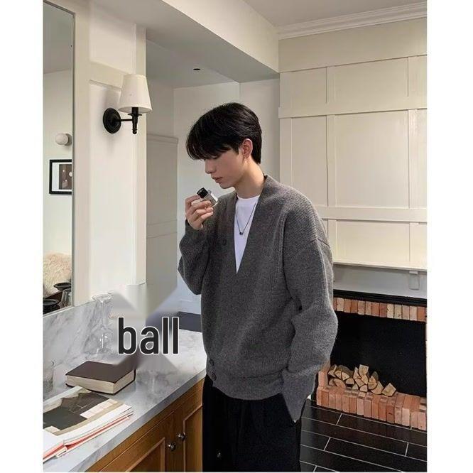 2025 Autumn/Winter Retro Casual V-Neck Men's Cardigan Sweater - Solid Color Knit Outerwear