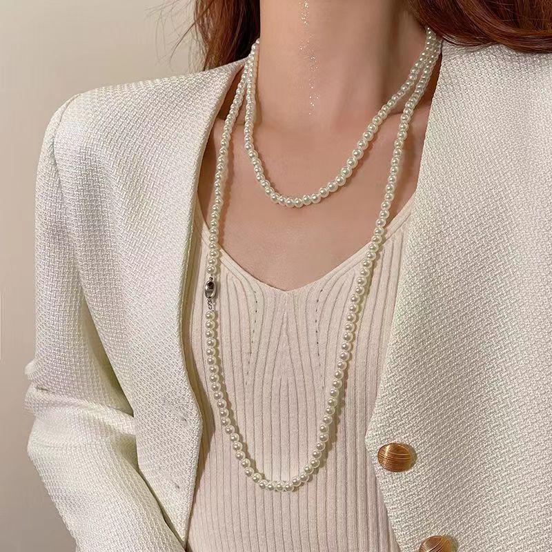 Korean Pearl Necklace: Luxurious Long Sweater Chain for Autumn/Winter