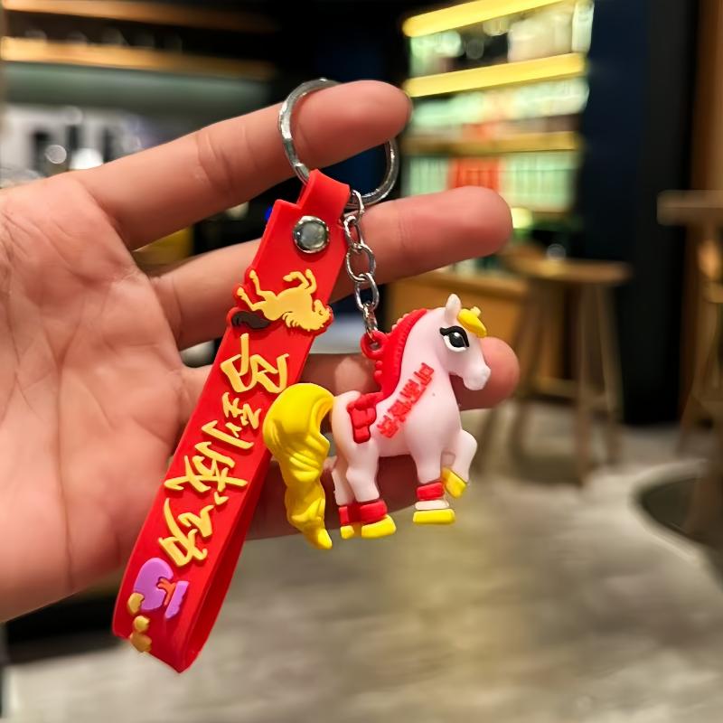 Söt Tecknad Häst Nyckelring Zodiak Häst Berlocker Bilnyckelring Mode Ryggsäck Hänge Dekorationstillbehör Nyårsgåva