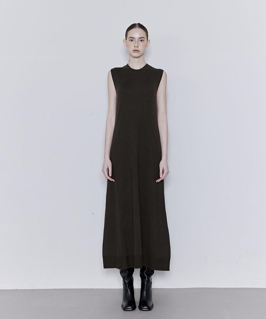 Ogtobeosekeondeu Whole Garment Wool Ops(Khaki)