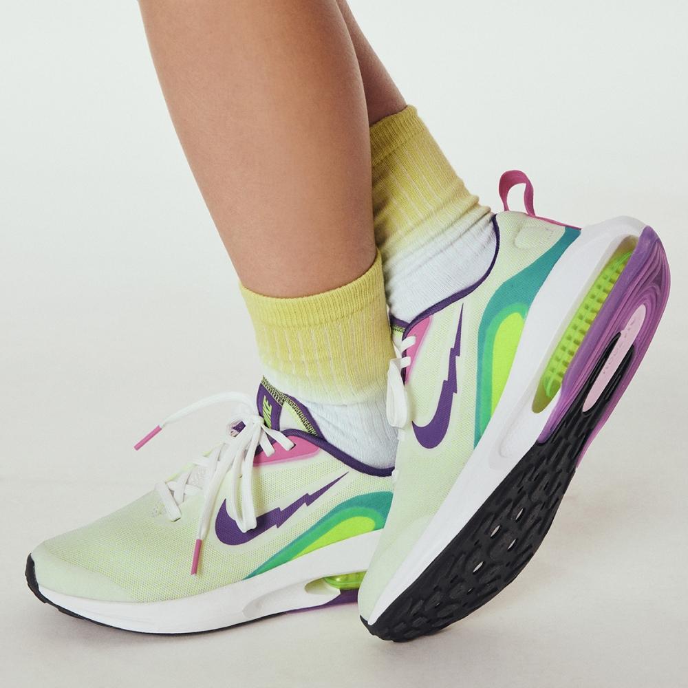 

Кроссовки Nike Air Zoom Acadamia 2 SE для начальной школы FB2356 100