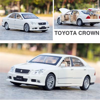 1:32 Toyota Crown Classic Car Alloy Car Model Diecasts & Toy Metal Car Model Simulation Sound and Light Collection Toy Gift