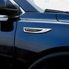 2 Pieces of Metal Logo Stickers for Side Fender Body of Automobile Modeling for Mercedes-Benz Amg W213 X253 X205 GLC/GLE.