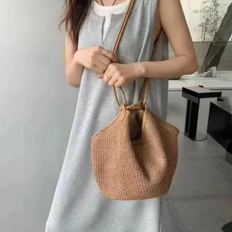 

Sumner Female Casual Beach Tote Underarm Bags Women s Grass Woven Handbags Ladies Beach Holiday Retro Woven Shoulder Bag Lady 17x17x19cm