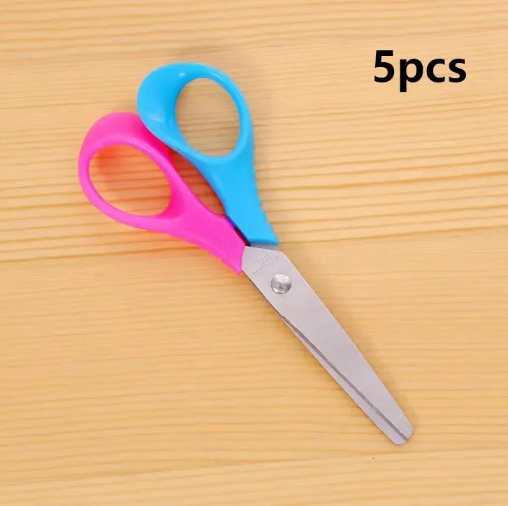 

5 шт. Детские мультяшные ножницы с безопасными закругленными концами, пластиковые, для ручного DIY, для вырезания бумаги, канцелярские товары для детского сада, для арт-дизайнера