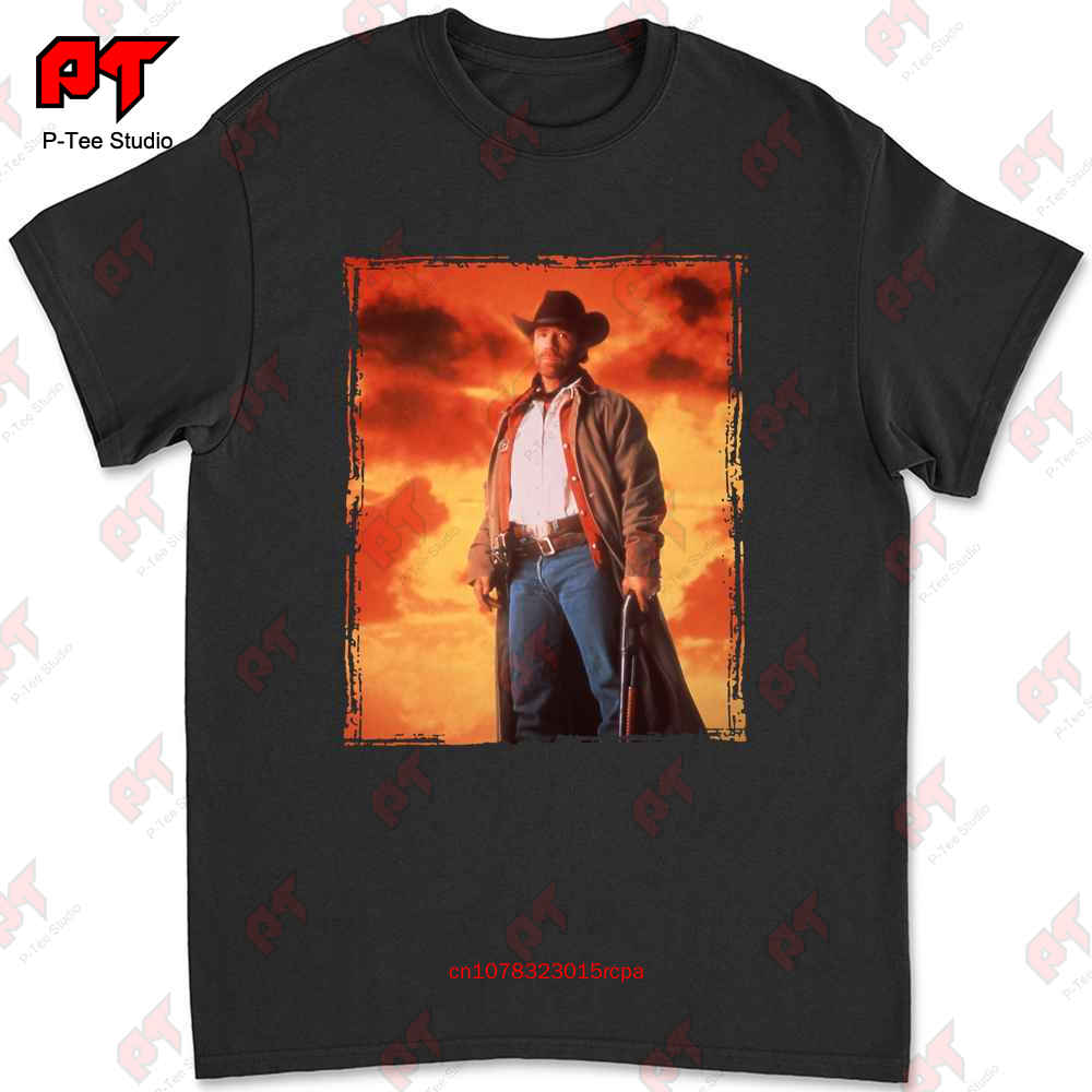 Walker Texas Ranger Chuck Norris With A Beautiful Sunset T-shirt B02E