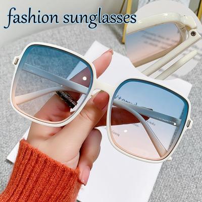 Lunettes de soleil tendance dégradées de couleurs pour femmes, verres solaires carrés à ongles de riz, verres anti-UV non polarisés