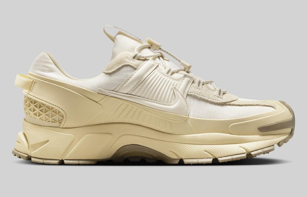 FV2295-101 Nike Zoom Vomero Roam Pale Ivory Light Khaki Khaki Pale Ivory (Men's)