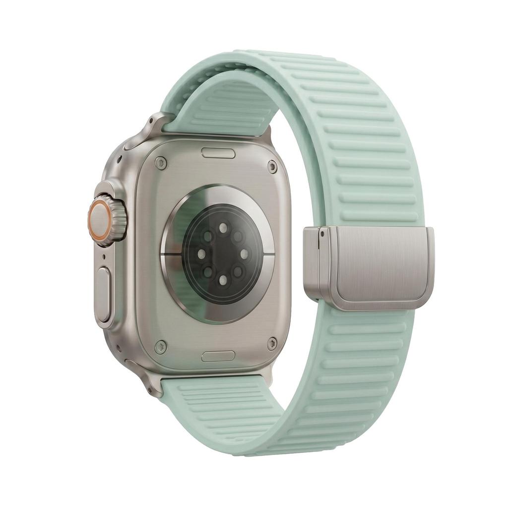 For Apple iWatch 8/9: Mountain Texture Magnetic Loop Silicone Band S11
