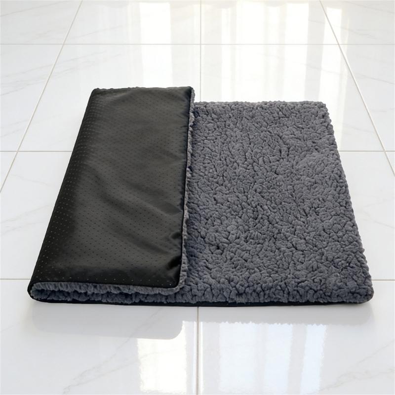 Auto Heating Pet Mats Offering Sustained Warmth and Comfort with Soft Fleece for Dogs in Winter Condition