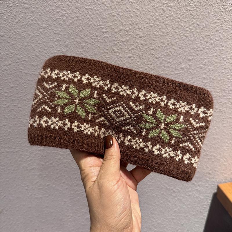 

French Jacquard Knitted Hair Band Thicken Warm Hair Bands Autumn and Winter Warm Ear-Protecting Hollowed-Out Hair Tie коричневий