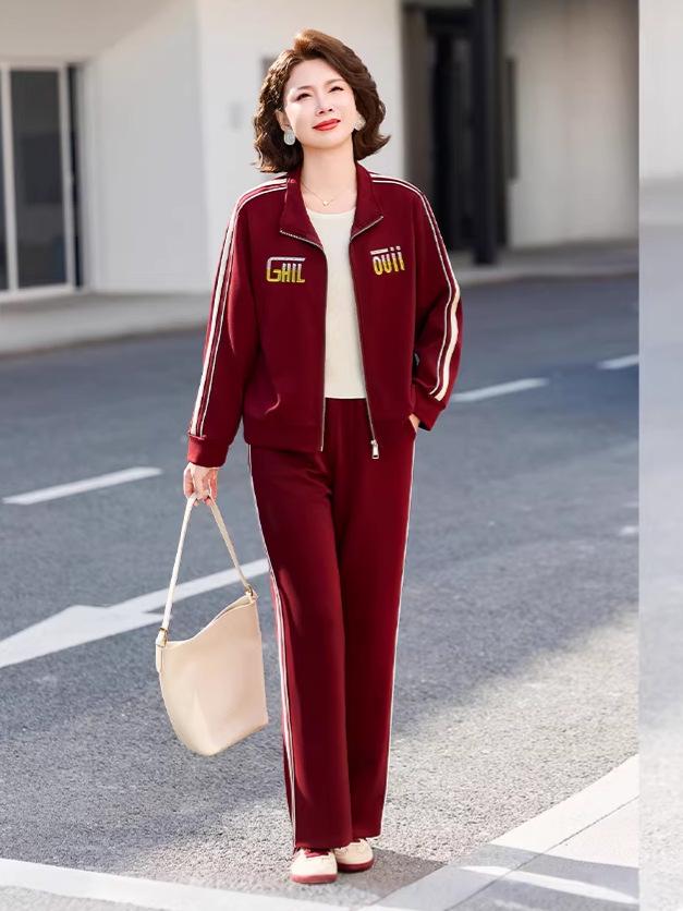 2026 Spring/Autumn Women's Sweatshirt Sportswear Set for Middle-Aged Mothers - Casual, Stylish Two-Piece Running Outfit