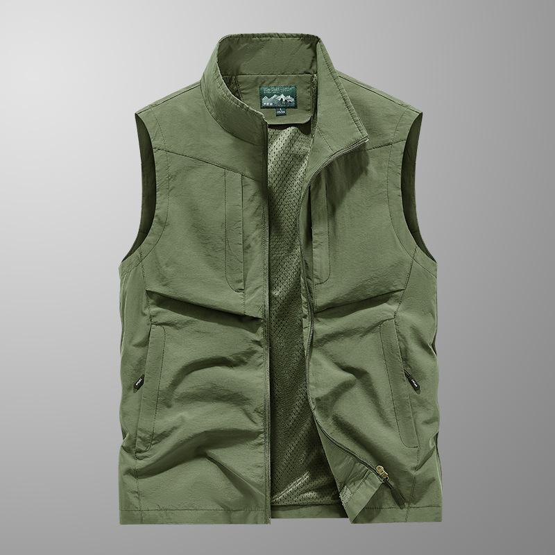 Autumn and winter men's outdoor casual fishing wear multi-pocket waistcoat stand-up collar vest large size loose sports vest