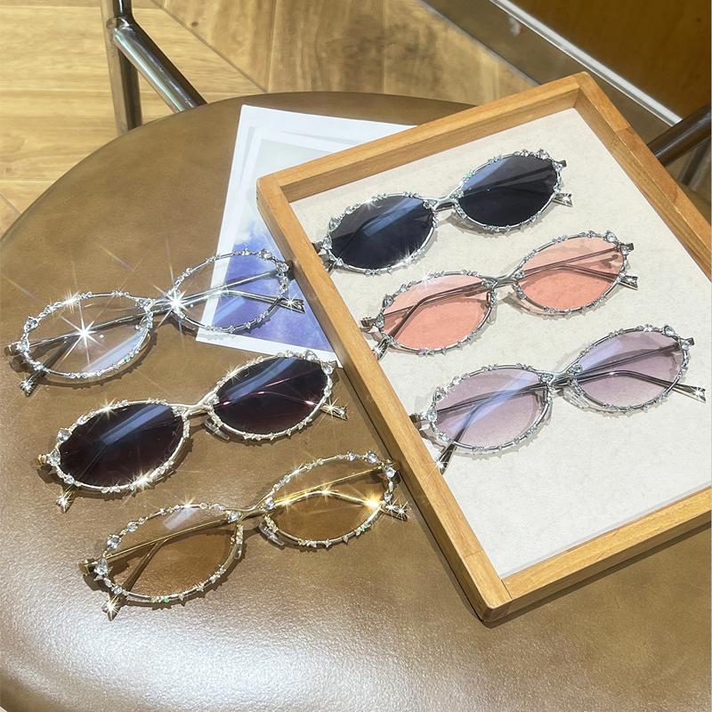 KAMMPT Vintage Oval Sunglasses with Rhinestones Women Fashion Retro Metal Rim Decor Shades New Trendy Elegant Casual Sun Glasses