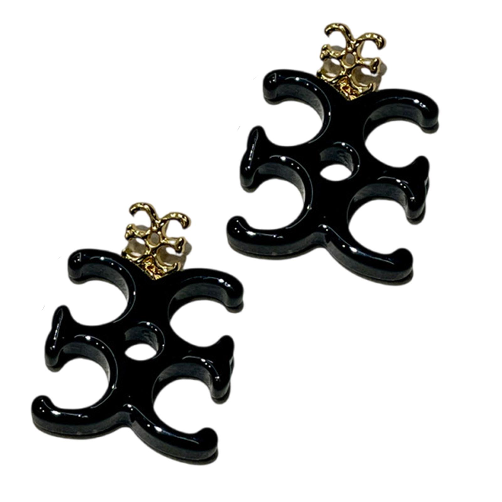 

Exaggerated Letter Drop Earrings Resin Materials Portable and Comfortable Comfortable Silver Post for Trendy Women чёрный