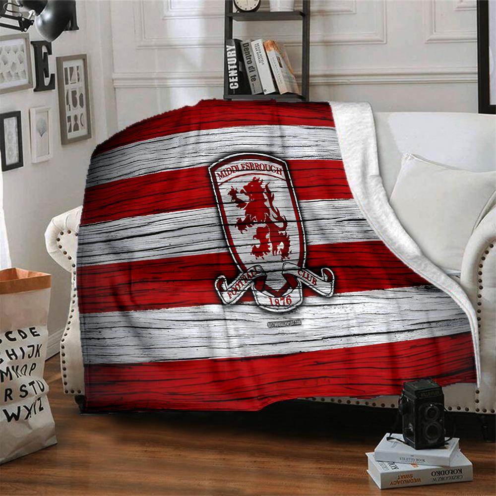 Red Lion Football Club Flannel Blanket, Soft Polyester, Modern Design, All-Season for Camping, Travel, Gifts for Holidays or Birthdays