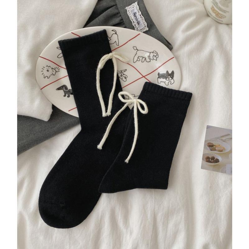 

Женские осенне-зимние носки из шерсти с бантом, бесшовные, средней длины, махровые, хлопковые 1 pair чёрный