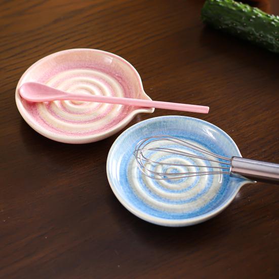 Ceramic Dipping Bowl Small Spiral Sauce Cup with Pour Spout for Sushi Tomato Soy Sauce Condiments Mini Appetizer Plates for Kitchen