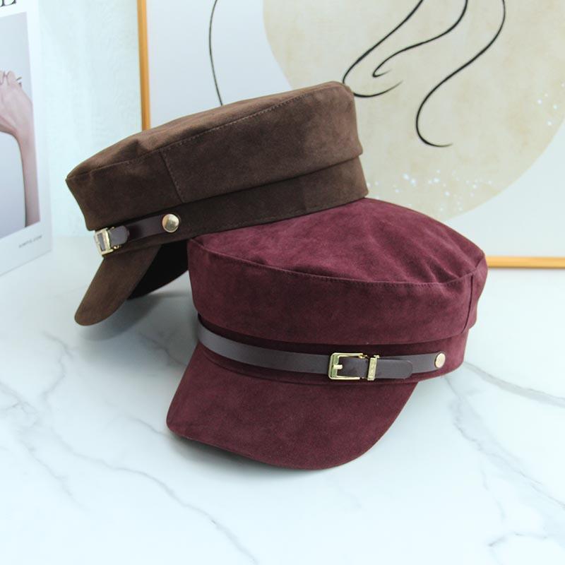 Autumn and Winter New Haijun Hat Simple Casual Versatile Flat Top Hat Belt Buckle Fashionable Wide Brim Show Face Small Painter Hat