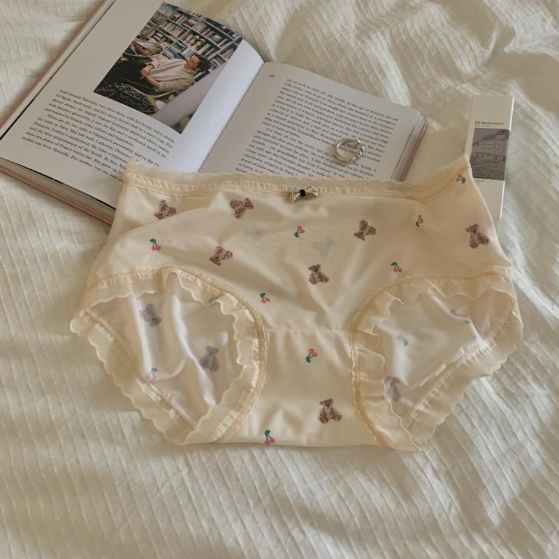 Female Summer Simple Lace Edge Ice Silk Comfortable Cotton Crotch Waist Triangle Briefs
