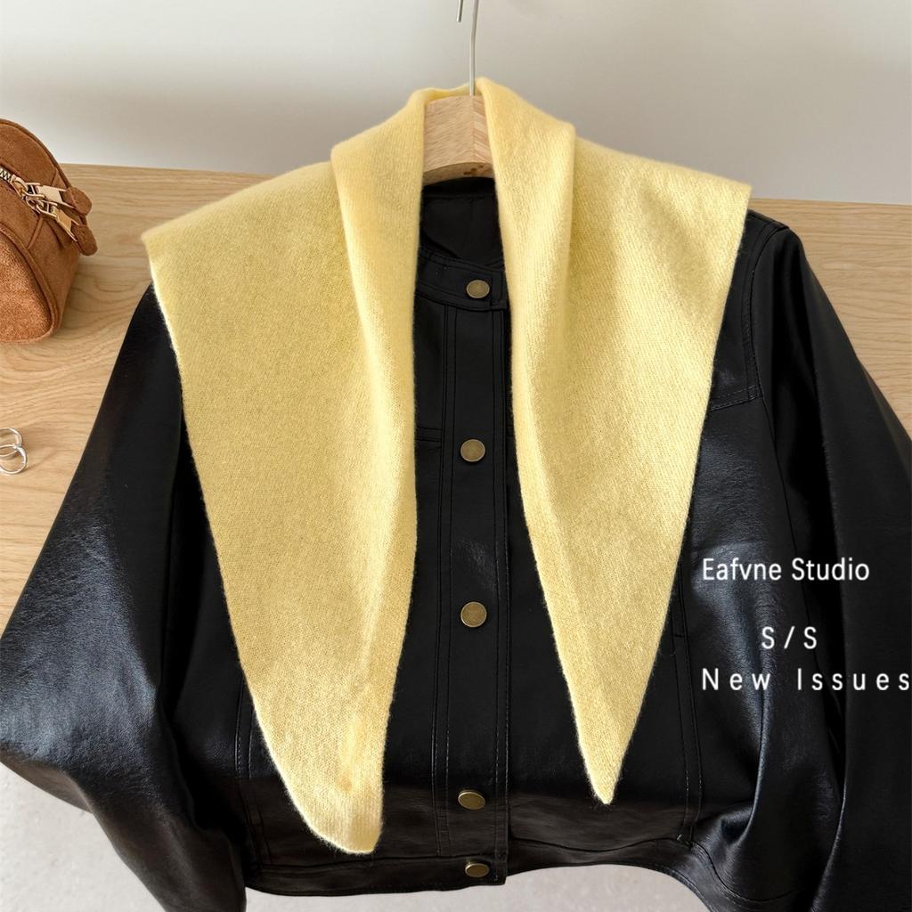 All Wool Knitted Triangular Scarf A Solid Color Versatile Shawl for Autumn and Winter  A Warm Shoulder Shield