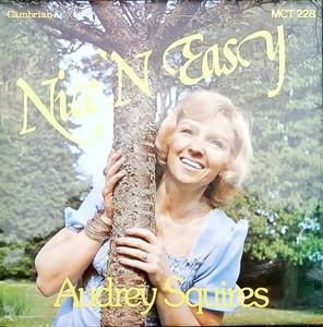 

LP Record AUDREY SQUIRES - Nice N Easy MCT228 Cambrian UK Pop Used