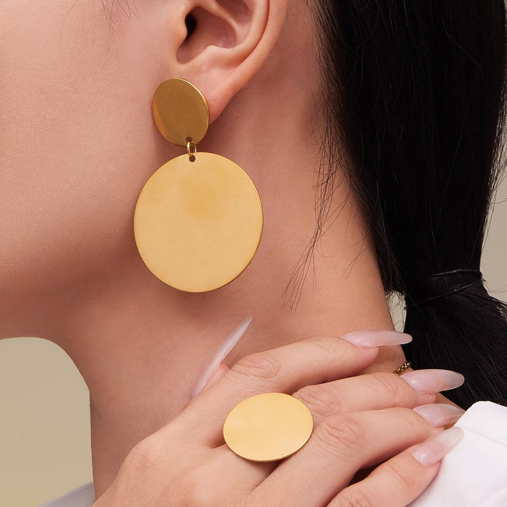 Qiong Yao 18K Gold-Plated Stainless Steel Round Necklace, Earrings, and Ring Set
