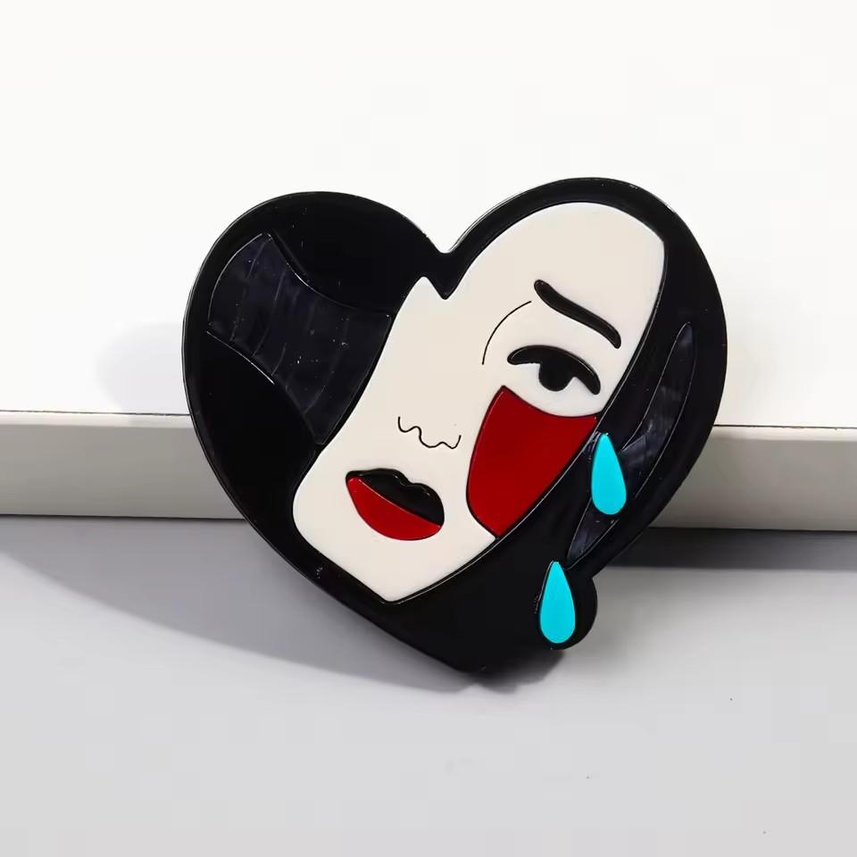 Cute Abstract Lady Acrylic Brooches Pins for Women Personalized Funny Cartoon Girls Figure Resin Badge Jewelry Accessories Gifts