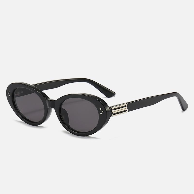 Stylish Small Elliptical Frame Sunglasses Female Sun Shades Protection Sun
