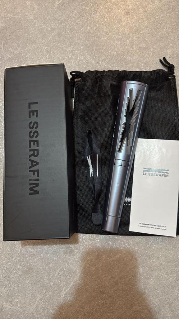 [USED] LE SSERAFIM Official Lightstick