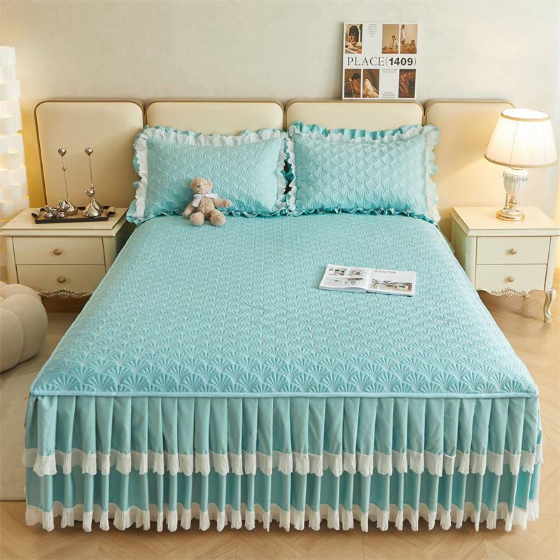 Luxury Super Soft Thick Cotton Bedding Bed Skirt Princess Lace Embroidery Quilted Bedspread Anti-slip Bed Cover No Pillowcase
