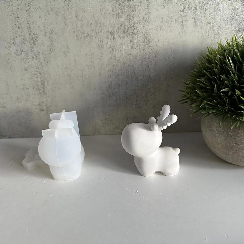 Silicone Soap Molds Candle Mould Butterfly Silicone Crafts Moulds Deer Figurine Mold Suitable for Figurine Ornament