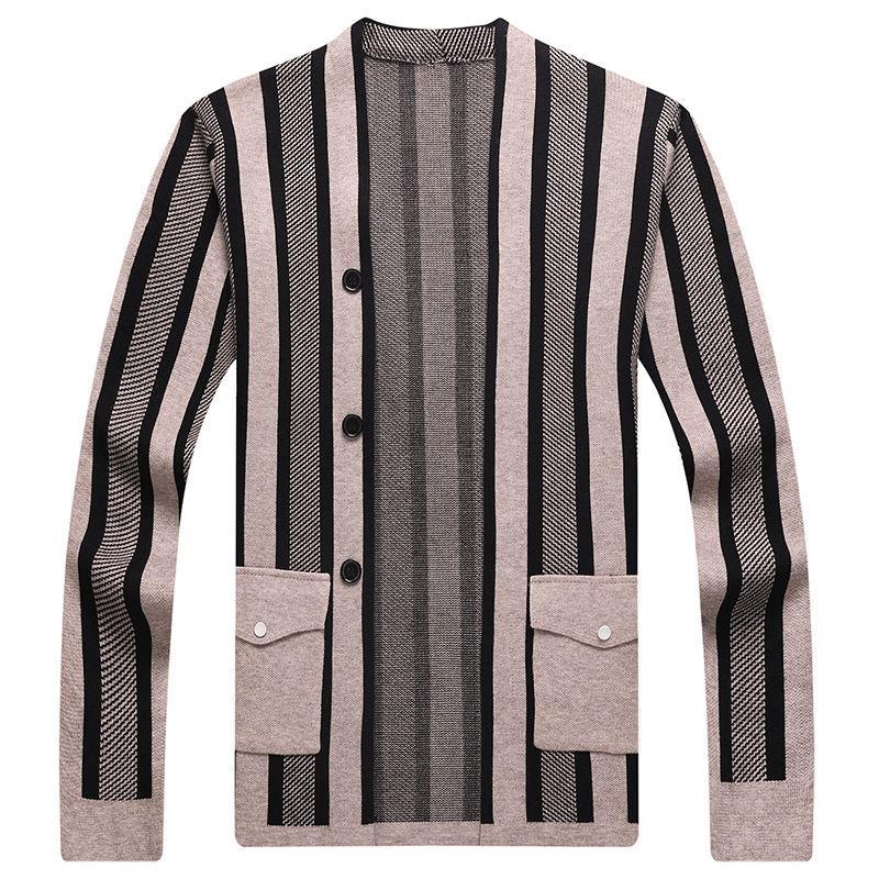Neuer Herbst Winter Herren Strick V-Ausschnitt Cardigan Temperament Vielseitig Duftender Stil Modischer Koreanischer Kontrastpullover