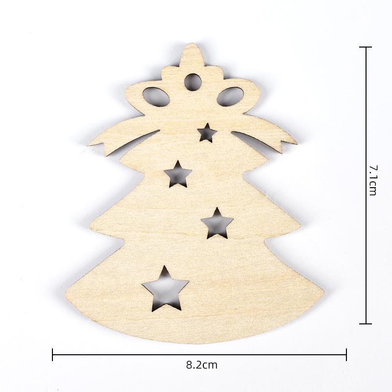 

Расписанная вручную деревянная подвесная табличка на рождественскую елку своими руками