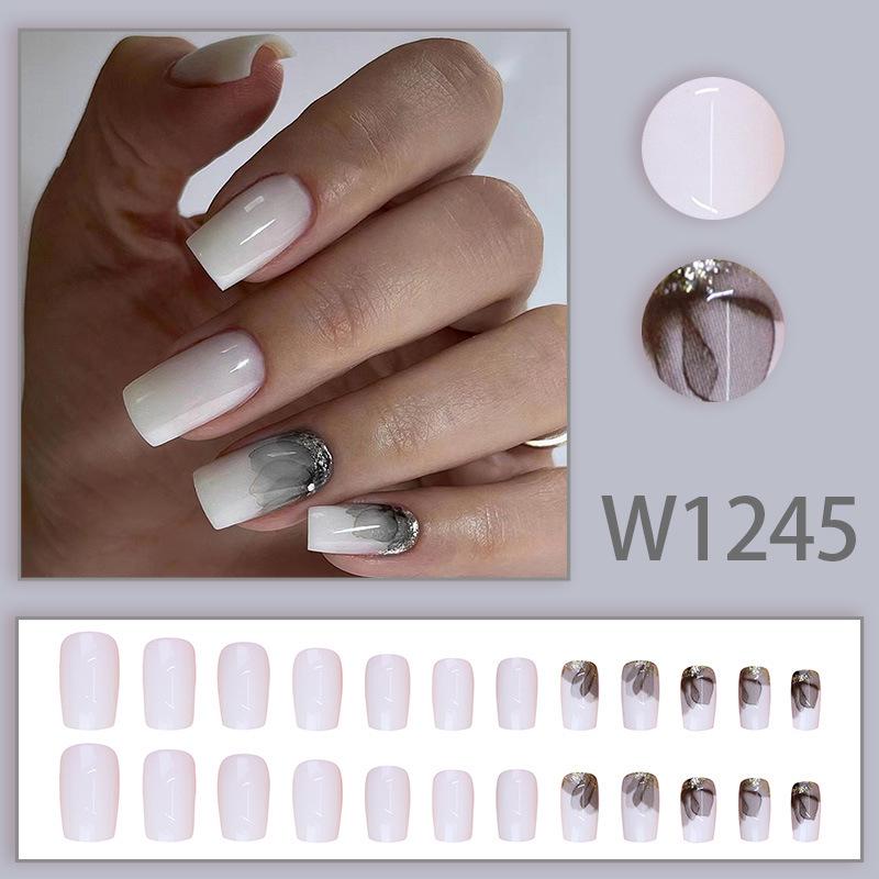 Elegant Black Ink Flower Press-On Nails - Simple and Chic Autumn/Winter Design for Whitening Effect
