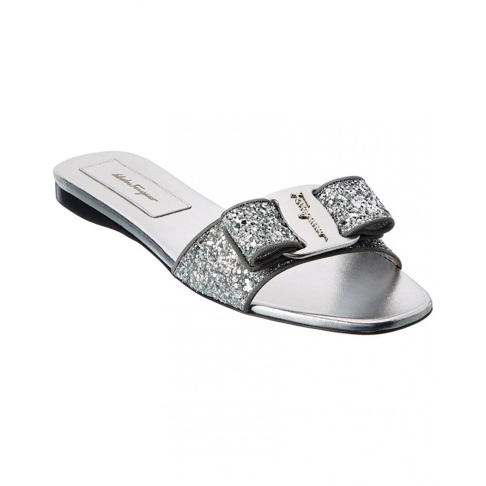 

Salvatore Ferragamo Ferragamo Vicky Кожаные сандалии серебристый