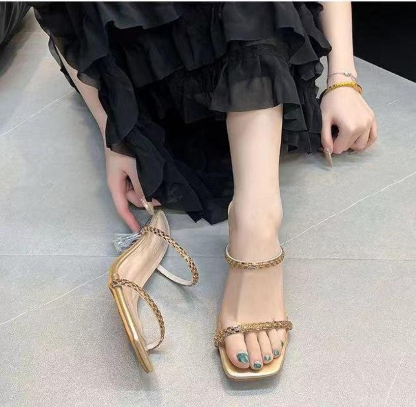 Fashion New Summer Sexy Fashion Open Toe Women's Sandals Water Diamond Shining Square Headed Banquet Women's High Heels Large Design