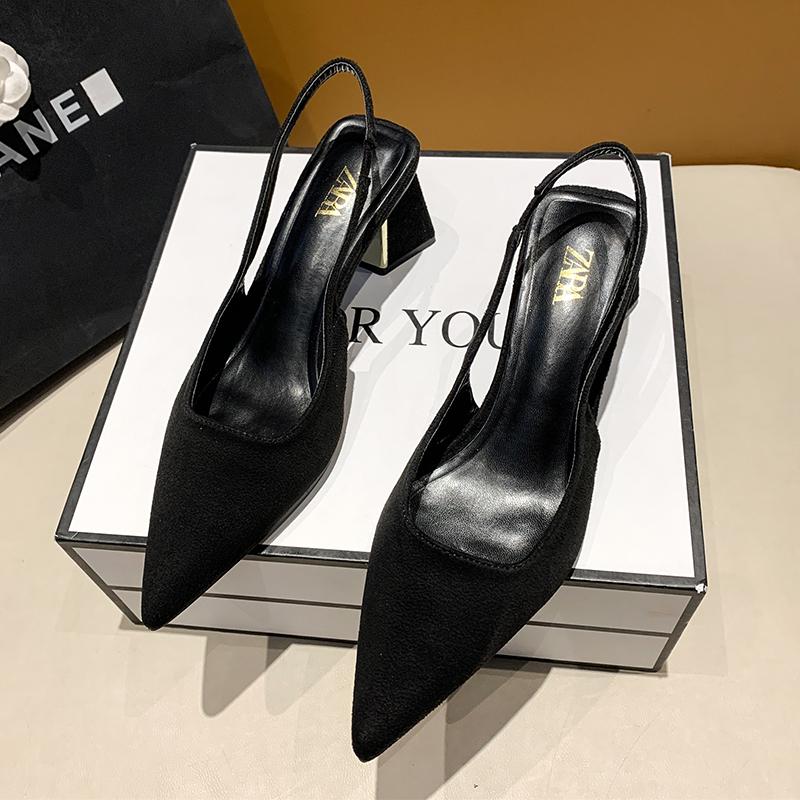 Summer New Pointed Solid Color Simple Shallow Mouth Comfortable Women's Outwear Back Strap Sandals Women