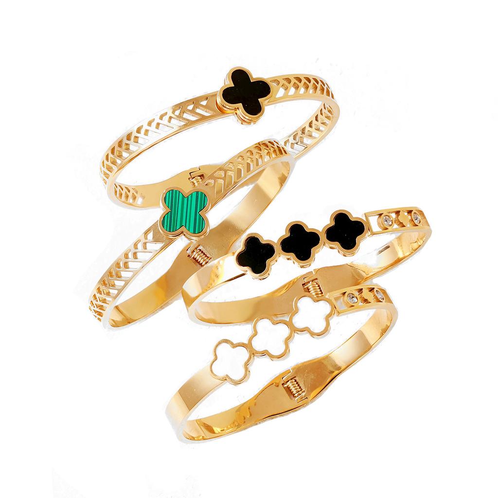 Titanium Steel Non Fading Female Style New Clover Bracelet