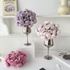 Künstliche Blumen, 27-köpfiger Pfingstrosenstrauß, gebunden mit Raffiabast, Kamelie und Rose, künstliche Blumen zur Dekoration im INS-Stil.