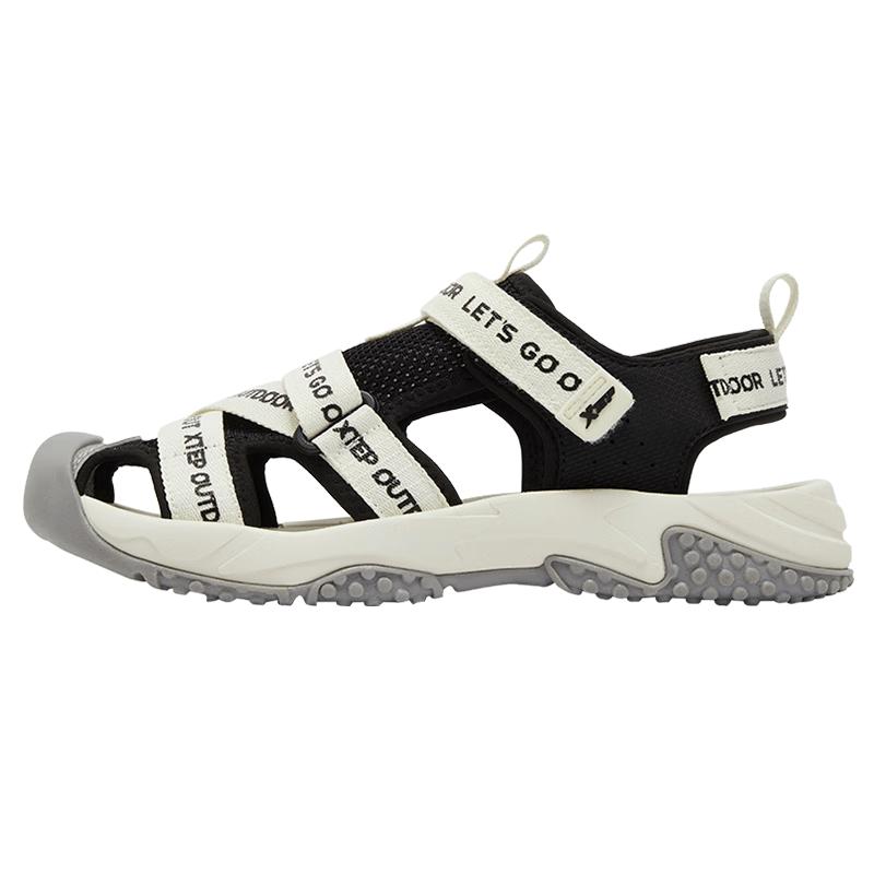XTEP Boys  Closed-Toe Beach Sandals 36