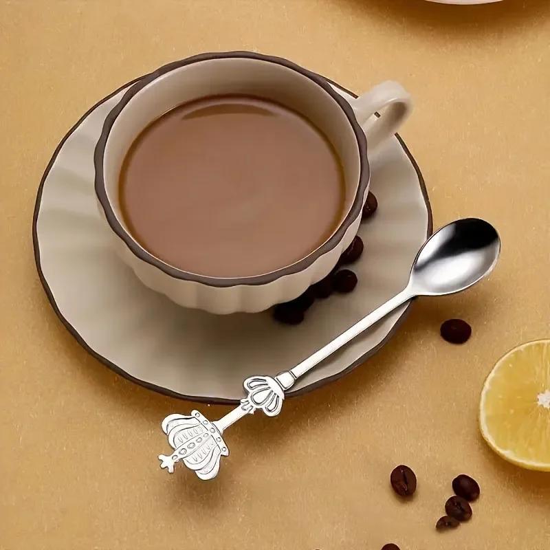 1 Stück Palast Doppelkrone Edelstahl Teelöffel Kaffee Dessert Mischlöffel Tisch Themen Dekoration Retro Küchen Trinkgeschirr