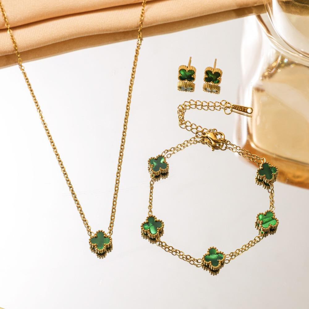 Titanium Steel Colorfast Four-leaf Clover Necklace Set for Women Fashionable and Elegant Light Luxury Clavicle Chain Bracelet