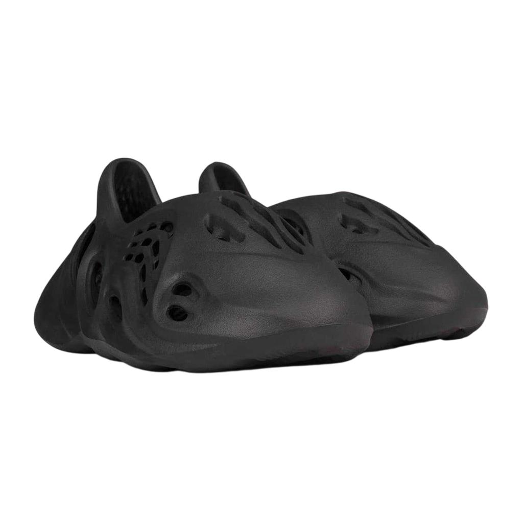 Yeezy Ανδρικά Αθλητικά Παπούτσια Onyx με Κοψίματα