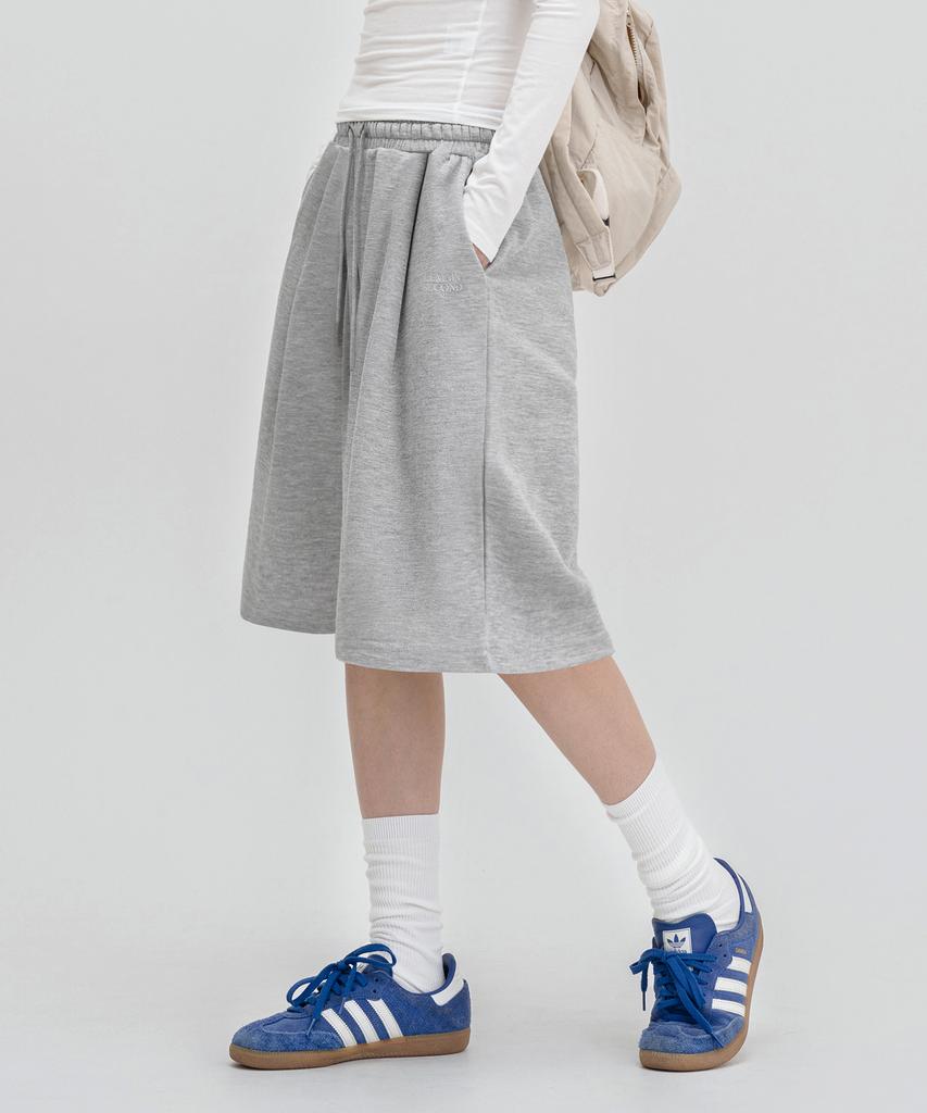 LEMAIN SECOND Bermuda Wide One-Pleat Sweat Shorts_3 Colors