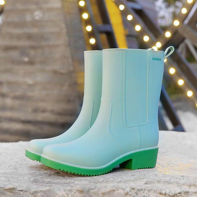 Nuovi Stivali da Pioggia Alti con Tacco a Blocco da Donna Suola Spessa Antiscivolo Impermeabili Scarpe da Lavoro per Cucina alla Moda Colore Misto Scarpe da Acqua