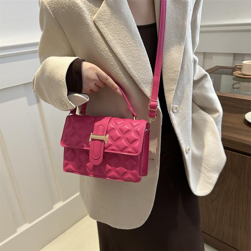 Fashionable Diamond Grid Handbag Women 2024 Spring New Popular Simple Shoulder Crossbody Bag Street Style
