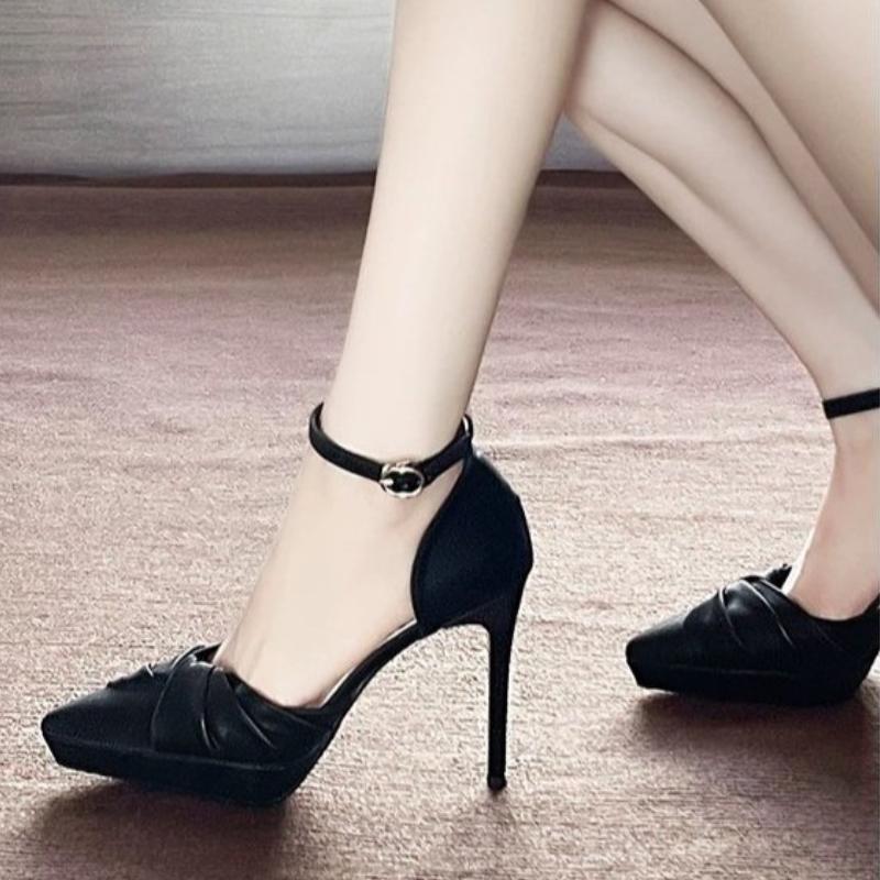 

2025 Новые женские туфли-лодочки на шпильке с плиссированным дизайном на одном ремешке, осенние, новые, французские, высокого класса, на платформе 34 чёрный