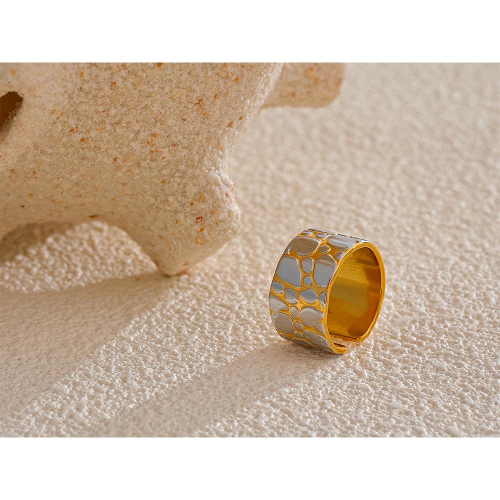 Stainless Steel Metal Wide Double Color Statement Ring for Women 18K PVD Plated Personalized Temperament Jewelry Gift